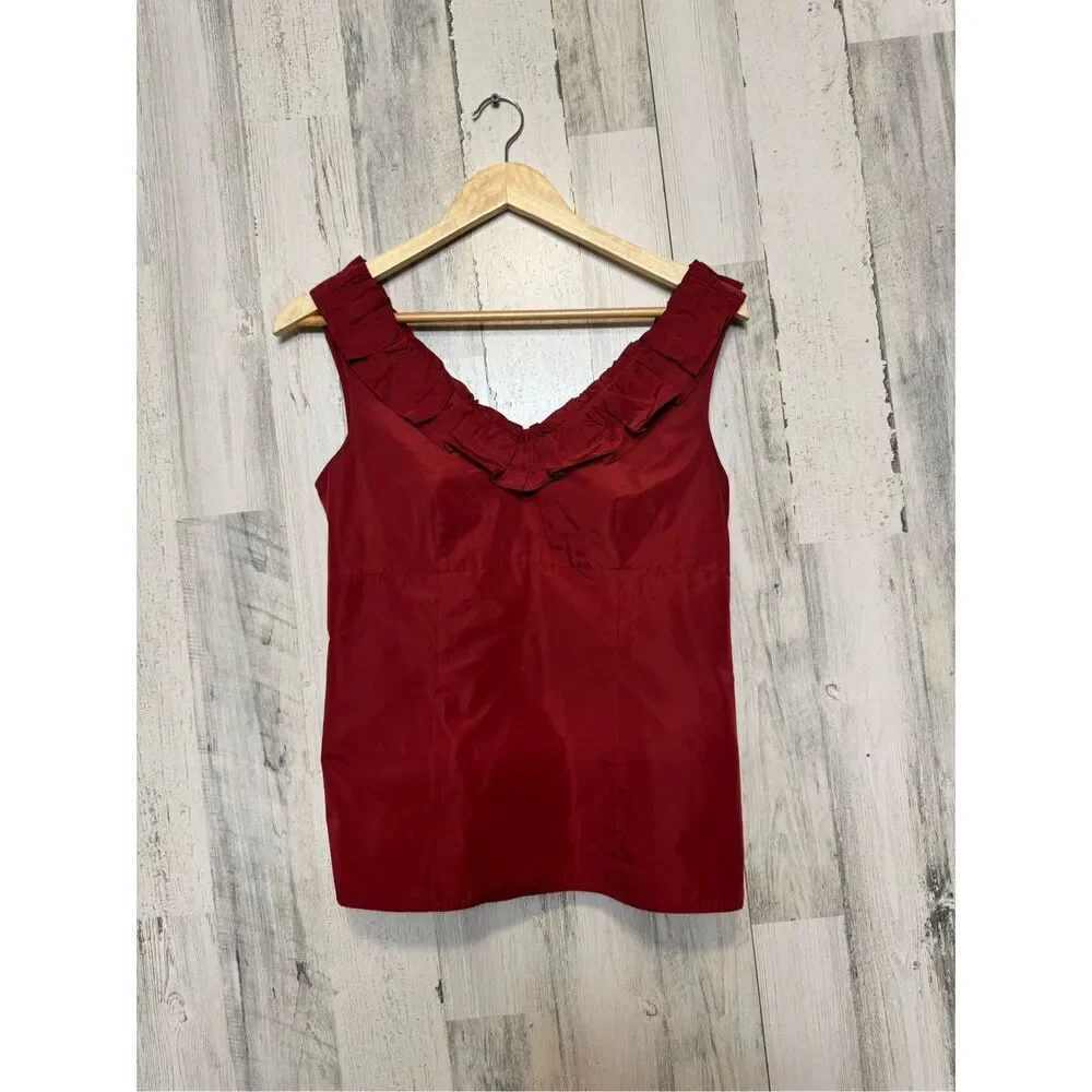 Ann Taylor Red Ruffle V Neck Sleeveless Blouse Top Career Work Office Size 2